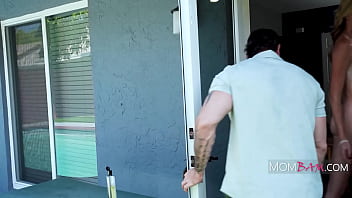 Milfs dont fuck till they measure