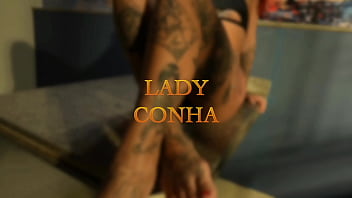 Sendo arrombada pelo loupan