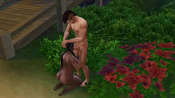 Азиатский качок трахнул в кустах толстожопую смуглую милфу с большими сиськами