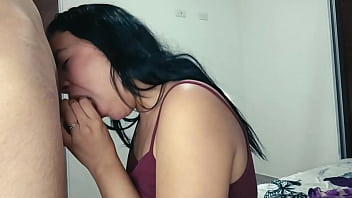 Mi Sexy Vecina Llega A Mi Habitación Buscando Calor Y Termina Recibiendo Tremenda Follada En Cuatro Con Corrida Final thumbnail