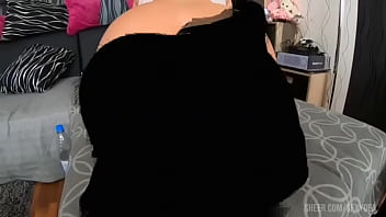 Can you handle my big booty twerking