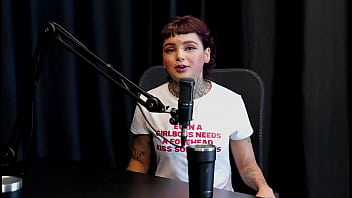Fazia Atendimento Antes De Seu Expediente Ficou Nervosa Por Achar Que Iriam Comer Seu Cu Fez A Tatuagem Em Uma Suruba E A Sua Exposição Annie Clementine Watch Sheer Red thumbnail