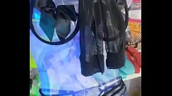 Mais tarde posto com ela