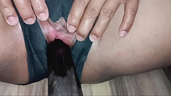 Thick girl moans so good while her pussy gets fucked