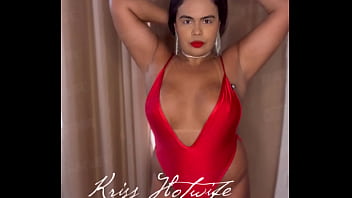 Coelhinha quer cenoura bem gostosa me dá bunny wants a very tasty carrot can you give it to me