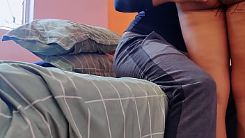 Teenager gets cumshot in tight pussy