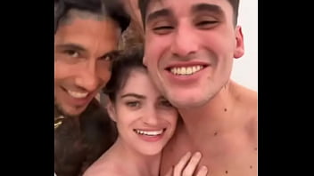 Wataa gang bang with this beautiful princes nicole raexx with the boys bennybanana11 dopevikingo smaepapi