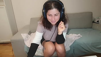 Squirt anal fingering from my hot stepsis