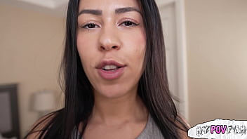 I came on my stepsister’s ass