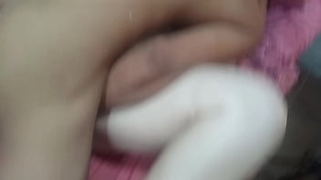 Namorado da casada fodendo na frente do corno