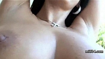 Bigtit cougar likes it rough