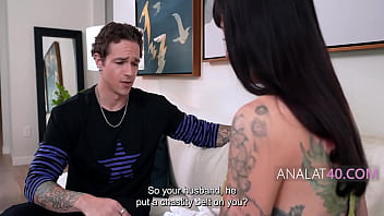 New neighbor's cookie gift removing chastity belt & anal cheating