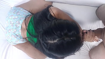 Stepsister in shorts seduces stepbrother by putting on those delicious shorts