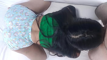 Stepsister in shorts seduces stepbrother by putting on those delicious shorts