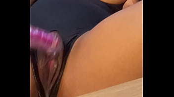 Gostosa safada linda morena tatuada