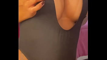 Gostosa safada linda morena tatuada