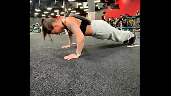 No girl pushups over here