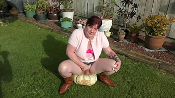 Nz milf sub uses huge pumpkin as her toilet while her master films the action