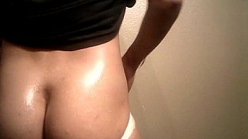 Michelle yella shakes ass