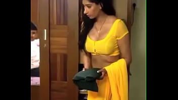 Bhabhi ji boobs ka bada doodh Bhabhi ji boobs ka bada doodh