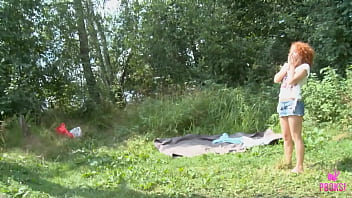 It's threesome hour lila e & nia y are two light skin brats ready to do anything to get dicked so they ask milo p to fuck their pussies like the good friends they are enjoy it