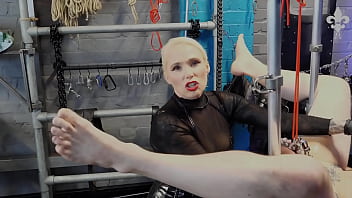 Full miss ruby mark's sensual fisting