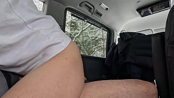 Car sex with a slender married woman i inserted my cock which had gotten big from a blowjob deep into her pussy her pussy was super wet