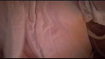 Mi novia enseñandose por whatsapp