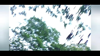 Amo que meu marido me leve pra passear e me expor para estranhos nas ruas amo ser apalpada por estanhos e punhetarem em cima de mim