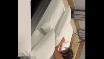 Levei o casado pra me foder no motelzinho da esquina do trabalho da esposa dele