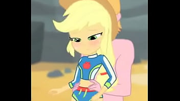 Applejack getting fucked on the beach
