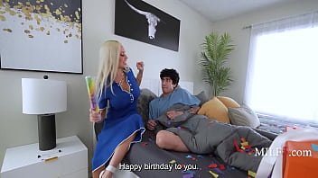 Bad bella convinces dorky step son to impregnate her hayden wild