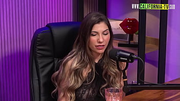 Alexia tells her sexual adventures