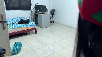 Hot stepfather takes advantage of his stepdaughter's trust by asking her for dirty things