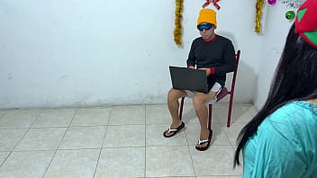 Hot stepfather takes advantage of his stepdaughter's trust by asking her for dirty things