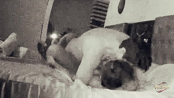 Cachando de misionero en el hotel flash