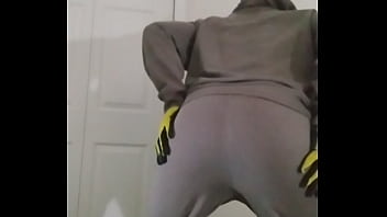 The other jolly good yellow compilation for free with yellow gloves 3