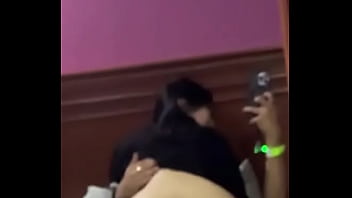 Esta putita china monta la verga de un mexicano Esta putita china monta la verga de un mexicano