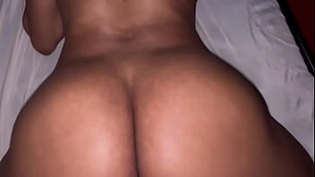 Nastyknockz filling her up