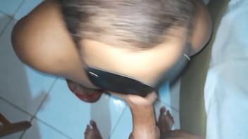 Gay Chupando A Rola De Dois Machos Safados thumbnail