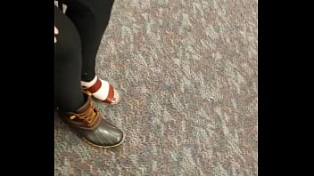 Miss toes tries on sandals