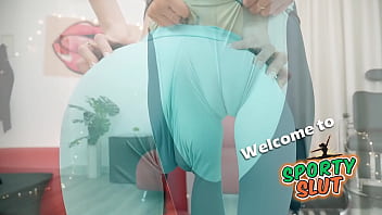 Incredible thigh gap huge cameltoe round tits round ass skinny babe