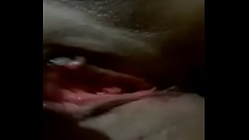 Masturbacion femenino con muchos chorriy