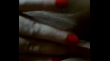 Masturbacion femenino con muchos chorriy