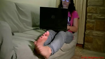 Kitty feet pov2 at my neighbors feet