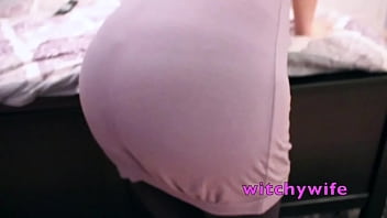 Big booty tease sexy amateur wife & mom