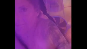 It's been here and i need sun therapy so instead of #tatatuesday i'm doing a #tanningtuesday would you like to jo