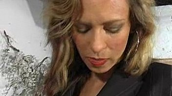 Mtv32 whitehouse body 01 02 512