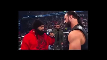 Bro the crowd chanting “fatu” like he’s an underdog babyface #wwesmackdown #wwechamber