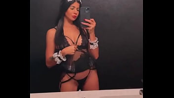 Say hi if i could send the full vid to you in your dmsdime hola si te puedo mandar el video completa a tus dms